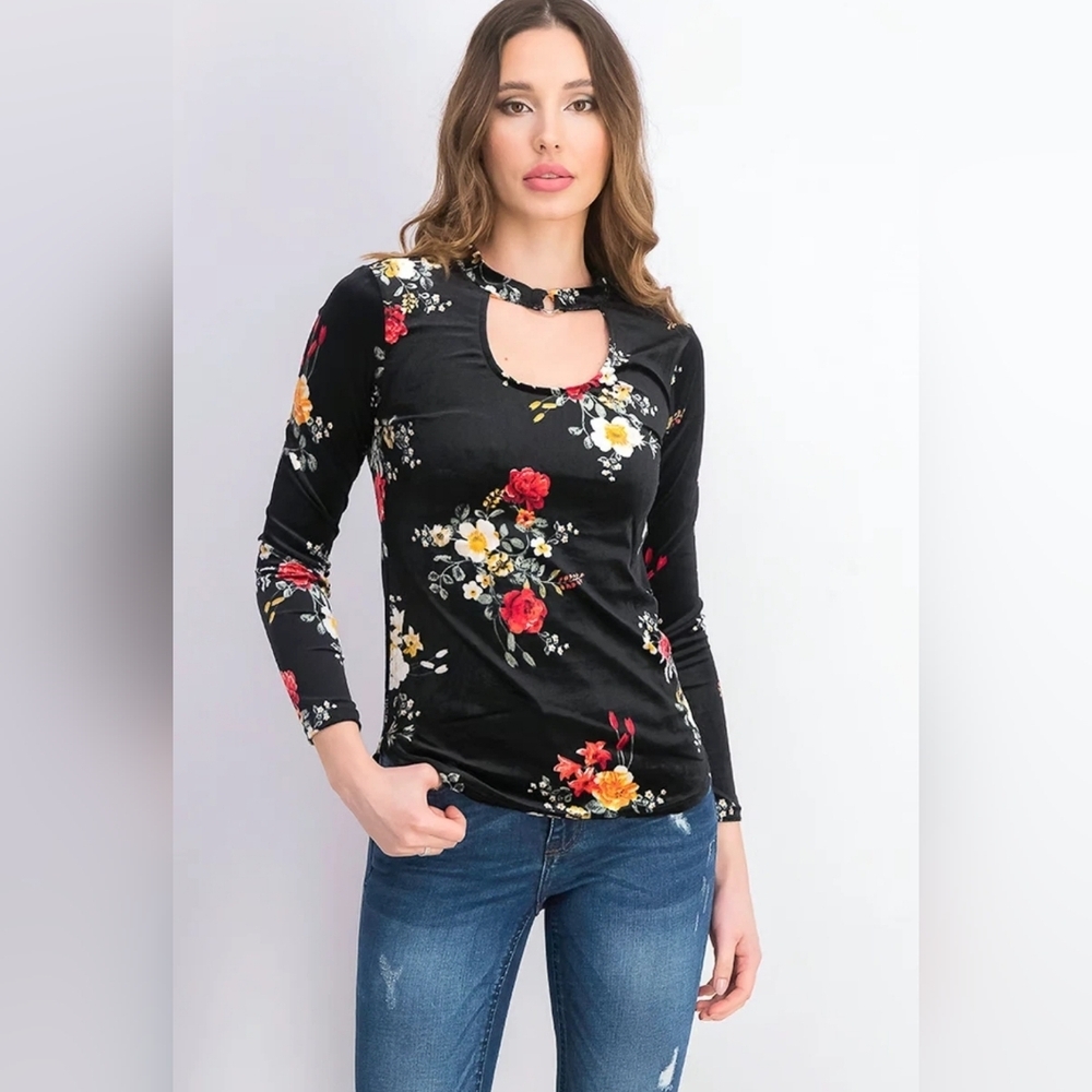 No Boundaries Choker Black Floral Stretch Top XL Velour Whimsigoth - Picture 5 of 5